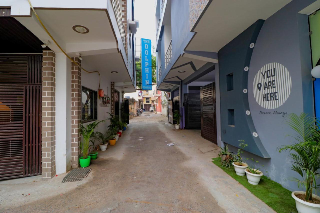 新德里 Fabexpress Dolphin International Near Delhi Airport酒店 外观 照片