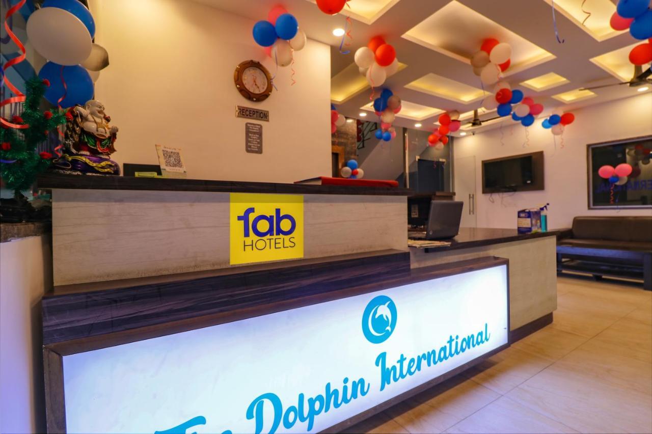 新德里 Fabexpress Dolphin International Near Delhi Airport酒店 外观 照片